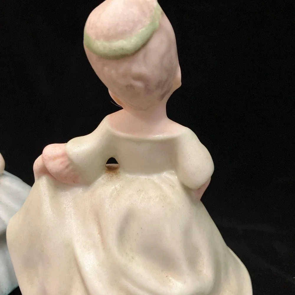 VTG 1960s Mallory Ceramic Figurine Set 2 Blue & Yellow Southern Belle Hand Fans